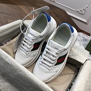 Kitlife Gucci Sneaker With Web White leather with blue detail at back - ‎670415 - 2