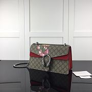 Kitlife Gucci Re-edition Dionysus Small GG Bloom Shoulder Bag Red and Beige/ebony GG Supreme canvas – 28x18x9cm - 6