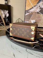 Kitlife Louis Vuitton VALISETTE TRESOR Beige Monogram Canvas - M45675 - 22.5 x 16x 11 cm  - 6