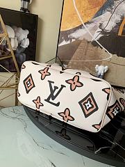 Kitlife Louis Vuitton Neverfull Medium Wild at Heart capsule White - M45818 - 31 x 28 x 14 cm  - 6