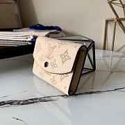 Kitlife Louis Vuitton Beige Iris Mahina Compact Wallet - M64050 - 9.8 x 7.8 x 1.0 cm - 6