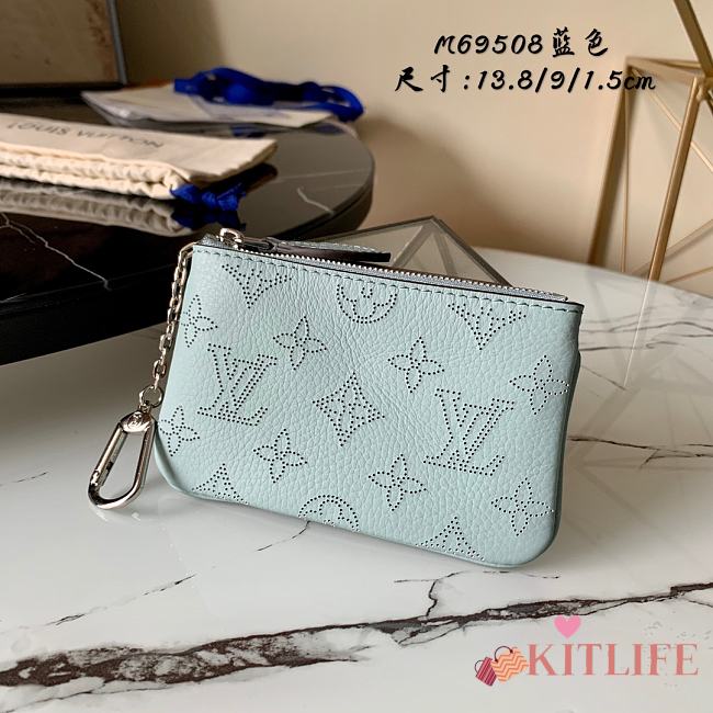 Kitlife Louis Vuitton Key Pouch Mahina Leather Vert Lagon BLue - M69508 - 13.8X9X1.5cm - 1