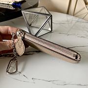 Kitlife Louis Vuitton Key Pouch Mahina Leather Beige - M69508 - 13.8X9X1.5cm - 5