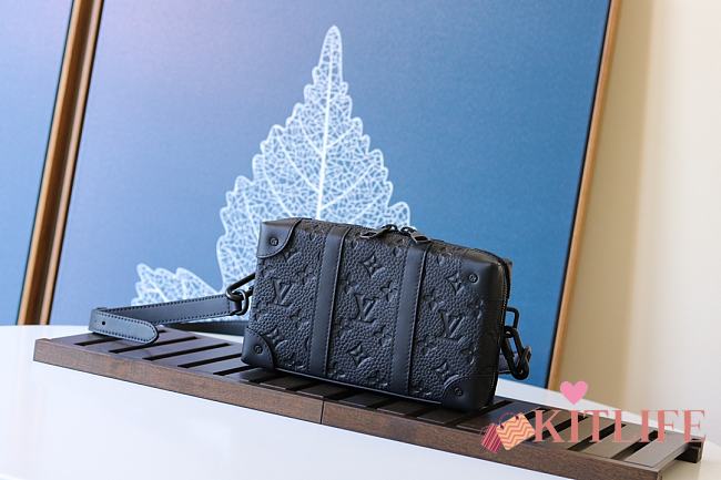 Kitlife Louis Vuitton Soft Trunk Wallet Monogram Eclipse canvas Black - M30697 -22.5 x 14 x 5 cm - 1