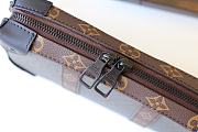 Kitlife Louis Vuitton Soft Trunk Wallet Taiga leather Khaki Green - M30697 -22.5 x 14 x 5 cm - 3