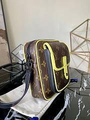Kitlife Louis Vuitton CHRISTOPHER WEARABLE WALLET Fluorescent Yellow - M80793 -15 x 17 x 8 cm  - 5