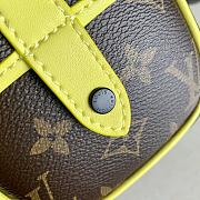 Kitlife Louis Vuitton CHRISTOPHER WEARABLE WALLET Fluorescent Yellow - M80793 -15 x 17 x 8 cm  - 6