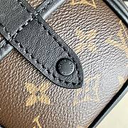 Kitlife Louis Vuitton CHRISTOPHER WEARABLE WALLET Black - M80793 -15 x 17 x 8 cm  - 6