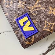 Kitlife Louis Vuitton Brazza Wallet Monogram canvas 3D rubber patches – M80523 - 10 x 19 x 2 cm - 6