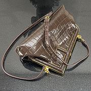 Kitlife Fendi First Small Brown Crocodile - 2217 -  26×9.5×18cm - 3