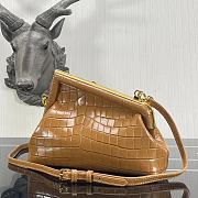 Kitlife Fendi First Small Beige Crocodile - 2217 -  26×9.5×18cm - 6