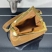 Kitlife Fendi First Medium Beige Crocodile - 2216 -  32.5x15x23.5cm - 3