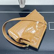 Kitlife Fendi First Medium Beige Crocodile - 2216 -  32.5x15x23.5cm - 2