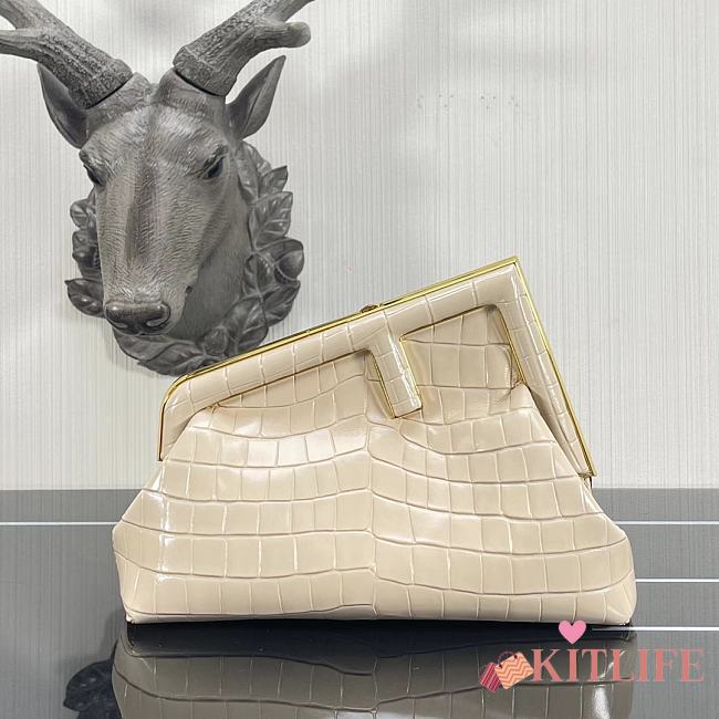 Kitlife Fendi First Small White Crocodile - 2217 -  26×9.5×18cm - 1