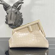 Kitlife Fendi First Small White Crocodile - 2217 -  26×9.5×18cm - 1