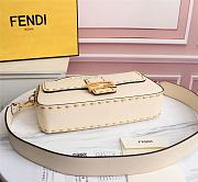 Kitlife Fendi BAGUETTE White leather bag ­- 8BR600 - 28x6x13cm - 4