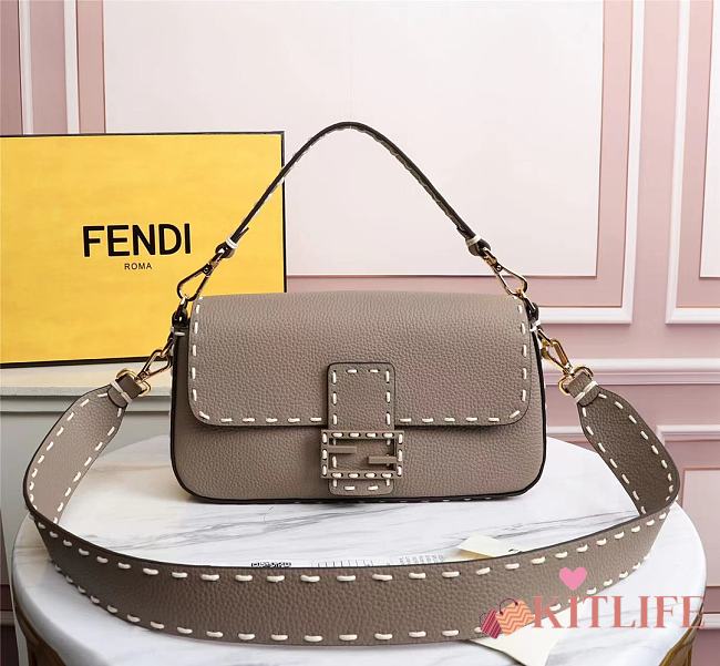 Kitlife Fendi BAGUETTE Gray full grain leather bag ­- 8BR600 - 27x6x15cm - 1