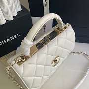 Kitlife Chanel Flap Bag With Top Handle Lambskin White with Gold Hardware - 27 × 17 × 12 cm - 5