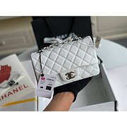 Kitlife Chanel Classic Flap Bag Caviar White In Silver/Gold Hardware - 20cm - 2