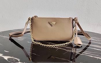 Kitlife Prada Leather Re-Edition 2000 shoulder bag in beige - 20x11.5x5