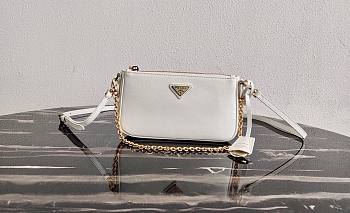 Kitlife Prada Leather Re-Edition 2000 shoulder bag in white - 20x11.5x5