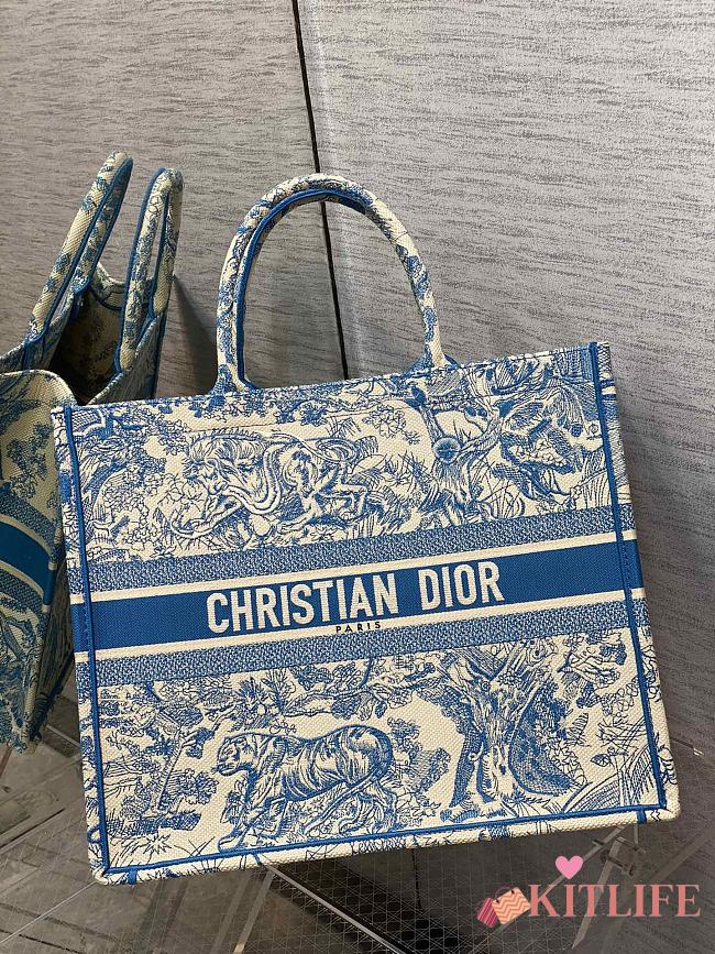 Kitlife  Dior Book Tote Cornflower Blue Toile de Jouy Embroidery - 42*18*35cm - 1