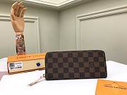 Kitlife Louis Vuitton Zippy Wallet Damier Ebene Canvas Pink Interior - 19x9cm - 1