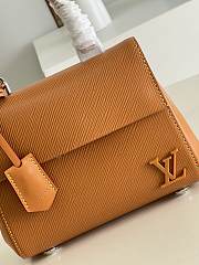 Kitlife Louis Vuitton Cluny Mini Epi Leather in Gold Honey - M58928 - 20 x 16 x 7.5cm - 3