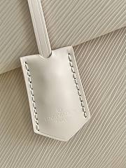 Kitlife Louis Vuitton Cluny BB Epi Leather in White - M59134 - 28 x 20 x 10 cm - 2