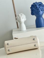 Kitlife Louis Vuitton Cluny BB Epi Leather in White - M59134 - 28 x 20 x 10 cm - 3