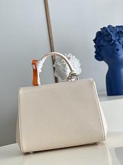 Kitlife Louis Vuitton Cluny BB Epi Leather in White - M59134 - 28 x 20 x 10 cm - 4