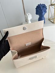 Kitlife Louis Vuitton Cluny BB Epi Leather in White - M59134 - 28 x 20 x 10 cm - 5