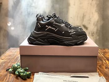 Kitlife Balenciaga Triple S Black Allover 