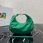 Kitlife Prada Re-Edition 2006 nylon green bag - 1BH172 - 24x16x7cm - 3