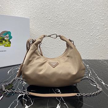 Kitlife Prada Re-Edition 2006 nylon beige bag - 1BH172 - 24x16x7cm