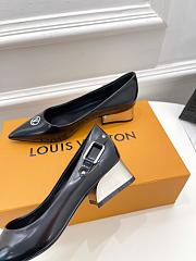 Kitlife Louis Vuitton Magnetic Pump Black - 2