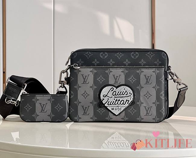 Kitlife Louis Vuitton Trio Messenger Bag in Grey - M45965 - 25x18.5x7cm - 1
