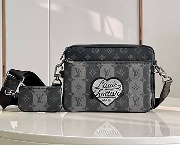 Kitlife Louis Vuitton Trio Messenger Bag in Grey - M45965 - 25x18.5x7cm