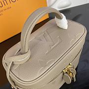 Kitlife Louis Vuitton Vanity PM Monogram Beige - M45598 - 19 x 13 x 11 cm - 5