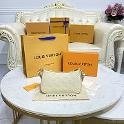 Kitlife Louis Vuitton Easy Pouch On Strap Cream - M81066 - 19 x 11.5 x 3 - 3