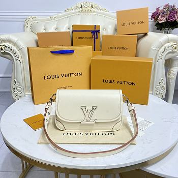 Kitlife Louis Vuitton Buci Bag Epi Leather Creme - M59460 - 24.5 x 15.5 x 9cm