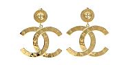 Kitlife Chanel Paris Button Earrings - 1