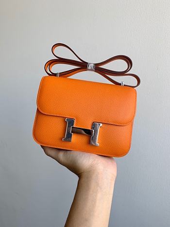 Hermes Epsom Constance In Light Orange And Silver Hardware Semi-Handmade Wax Thread Sewing – 19cm