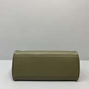 KITLIFE CELINE LARGE SOFT 16 BAG IN SMOOTH CALFSKIN ARMY GREEN - 60051 - 38x26x18 cm - 2