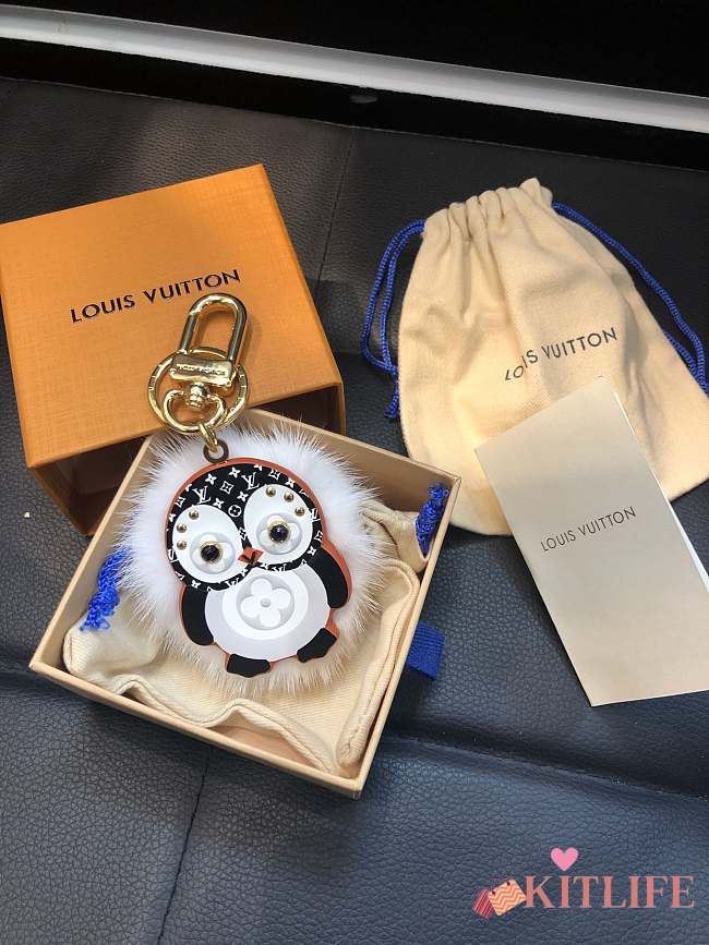 Kitlife Louis Vuitton Penguin Fur Bag Charm and Key Holder S00 M69007 - 1