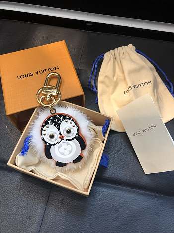 Kitlife Louis Vuitton Penguin Fur Bag Charm and Key Holder S00 M69007