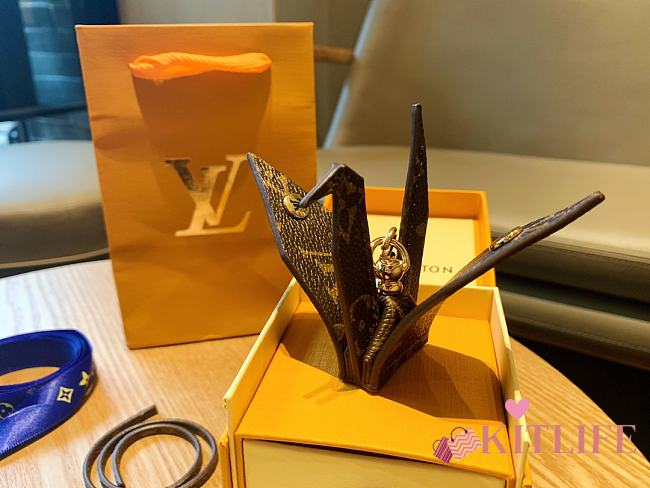 Kitlife Louis Vuitton Thousand Paper Cranes Bag Charm and Key Holder - 1