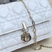 Kitkife Lady Dior Chain Pouch White Cannage Lambskin - S0937O - 19.5 x 12.5 x 5 cm - 6