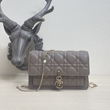 Kitkife Lady Dior Chain Pouch Warm Taupe Cannage Lambskin - S0937O - 19.5 x 12.5 x 5 cm