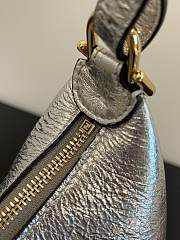 Ktilife Fendi Graphy Small Silver laminated leather bag - 29x24.5x10cm - 2